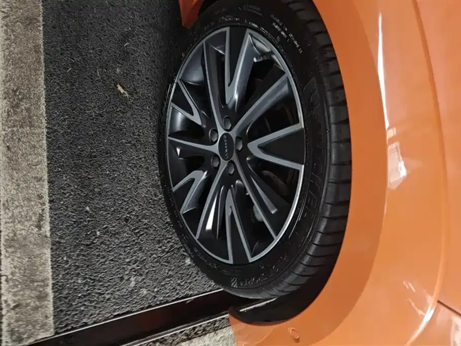Lynk & Co 02 Hatchback 2021 из CN, фото 7