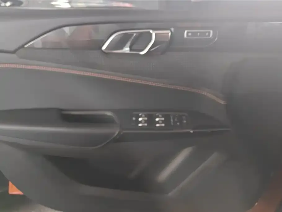 Lynk & Co 02 Hatchback 2021 из CN, фото 2