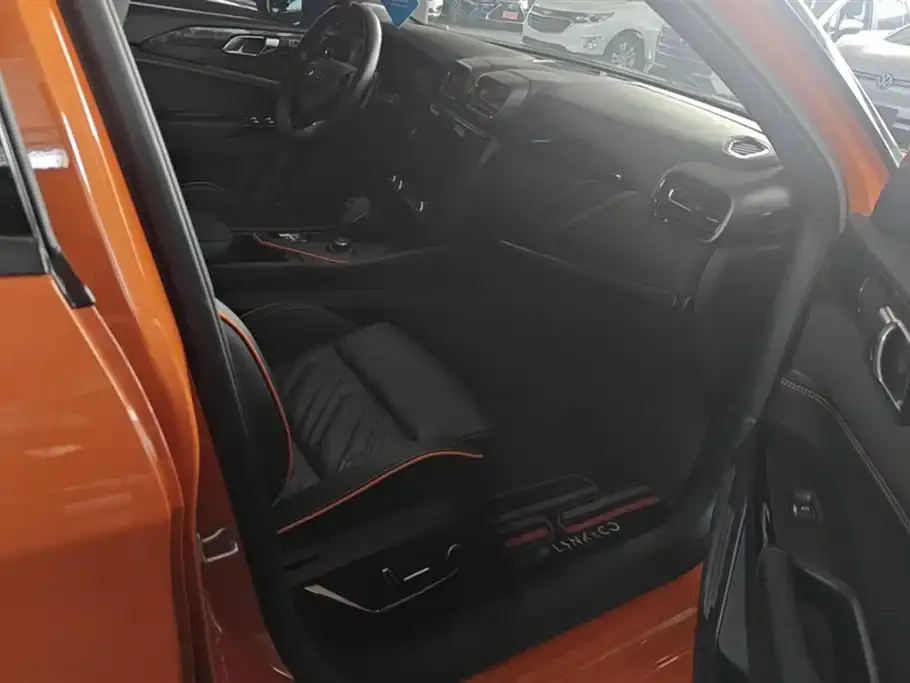 Lynk & Co 02 Hatchback 2021 из CN, фото 5