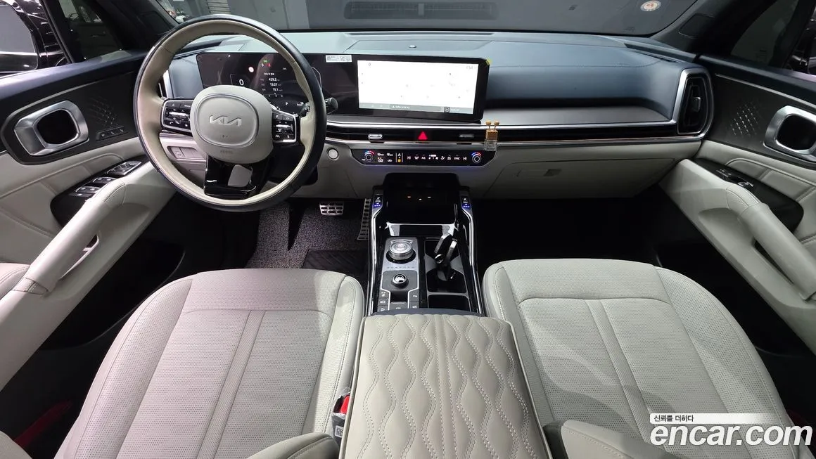 Kia Sorento — фото 8
