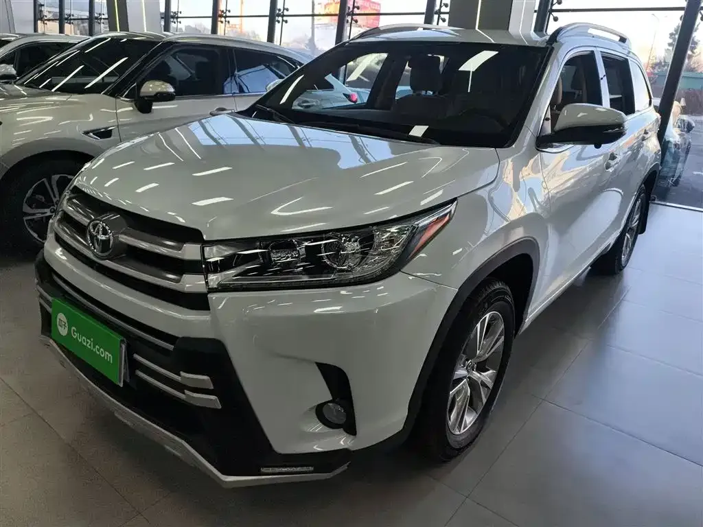 Toyota Highlander 2021 из CN, фото 4