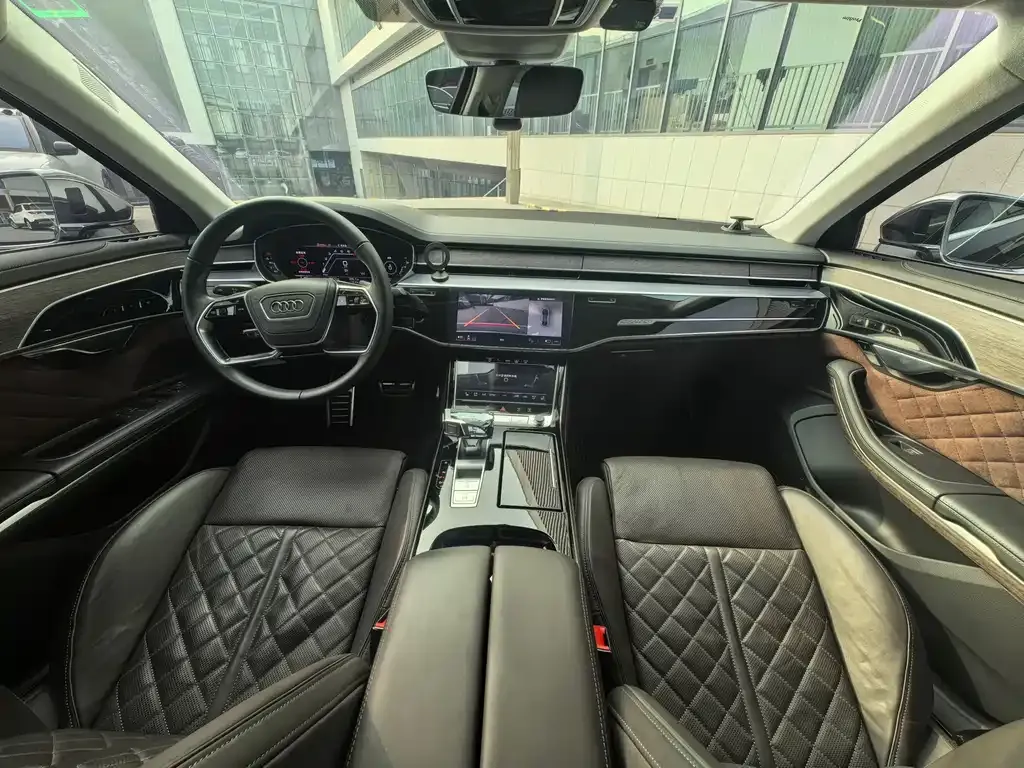 Audi A8 2024 из CN, фото 10