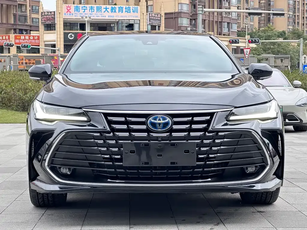 Toyota Avalon 2023 из CN, фото 4