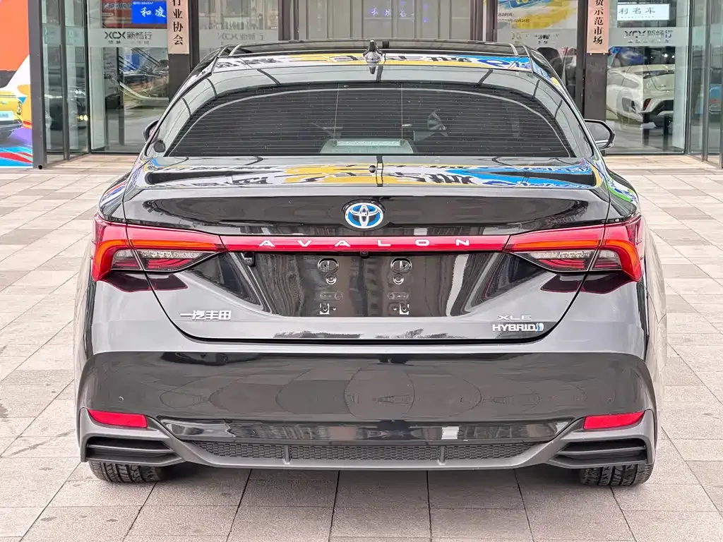 Toyota Avalon 2023 из CN, фото 9