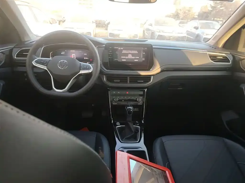 Volkswagen Tharu 2024 из CN, фото 10