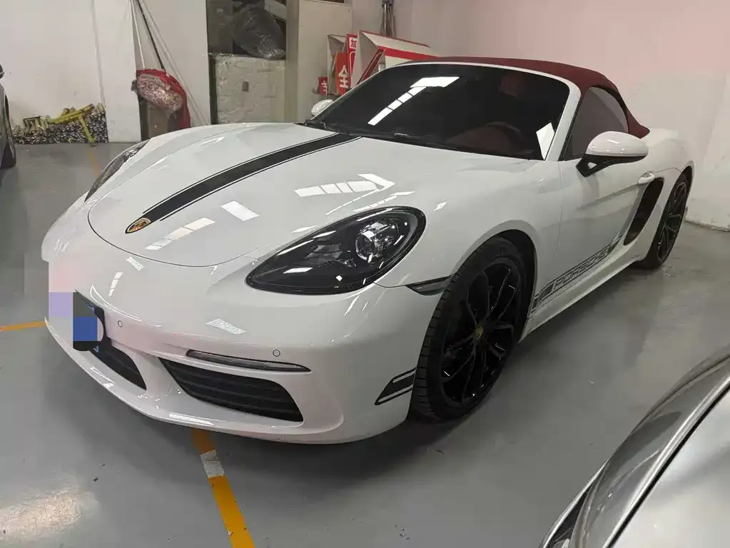 Porsche 718 2025 из CN, фото 1