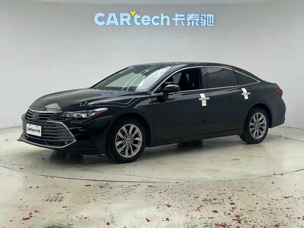 Toyota Avalon 2021 из CN, фото 1