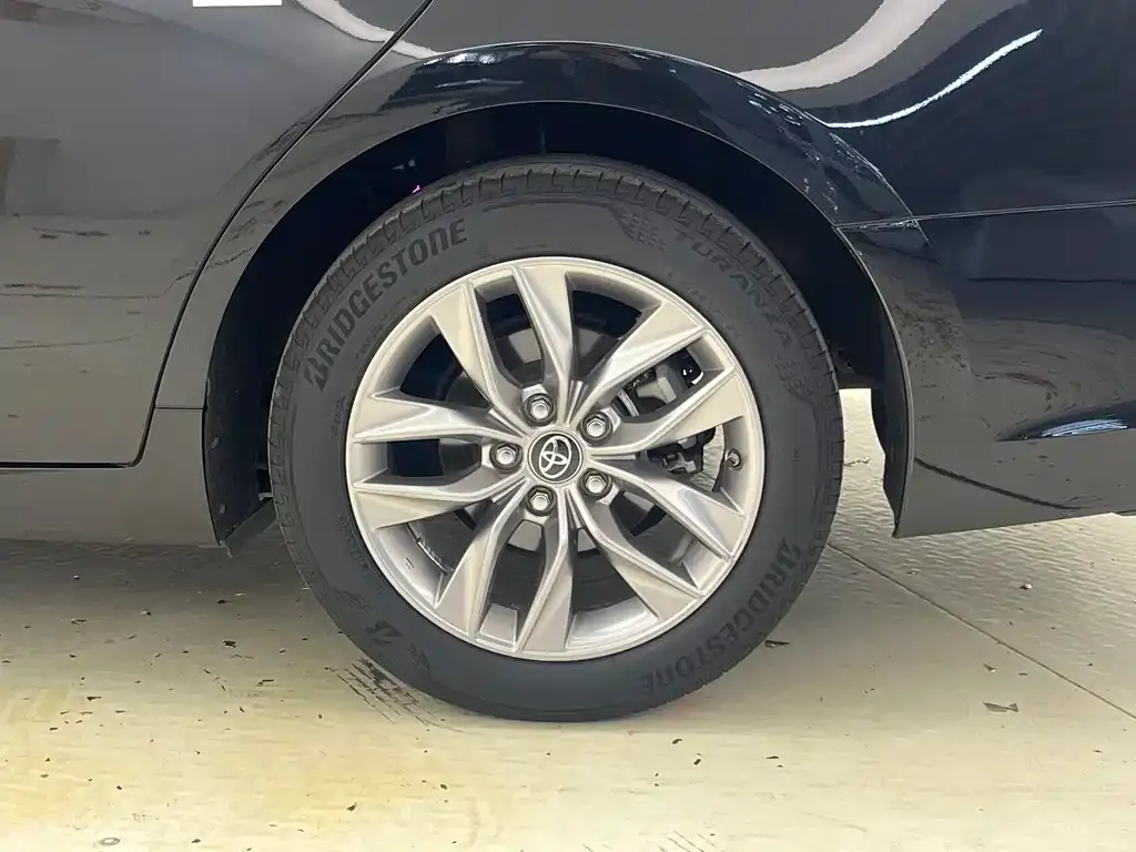 Toyota Avalon 2021 из CN, фото 3