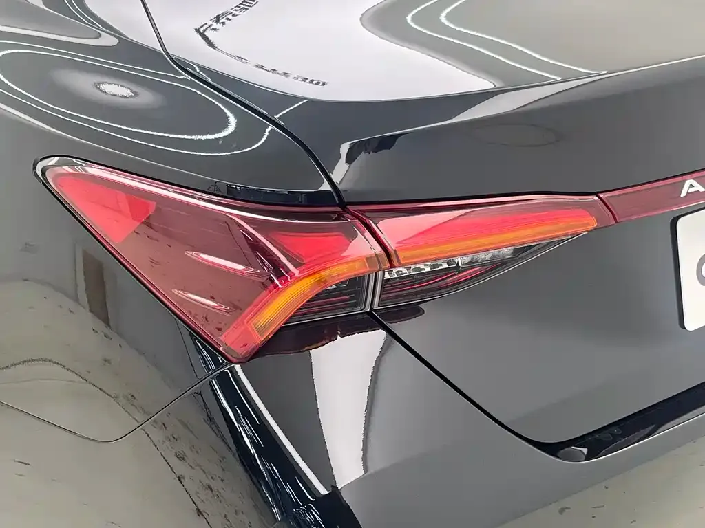 Toyota Avalon 2021 из CN, фото 10