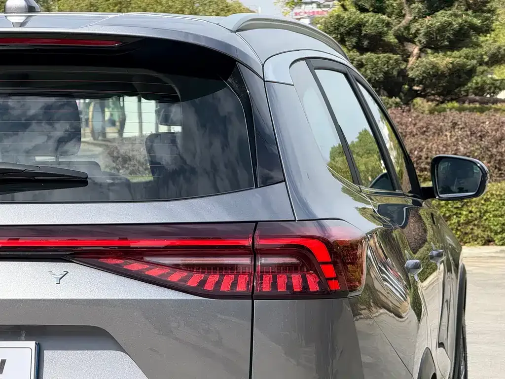 Chery Tiggo 8 PRO — фото 8