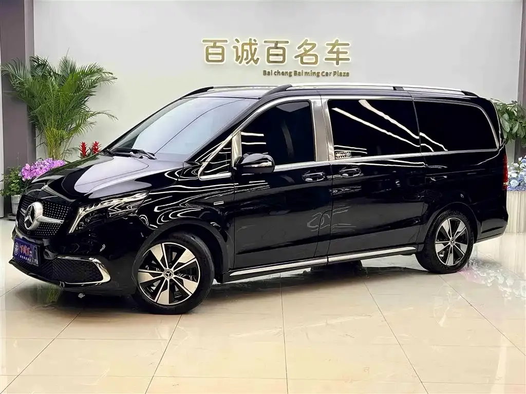 Mercedes-Benz V-Class 2024 из CN, фото 4