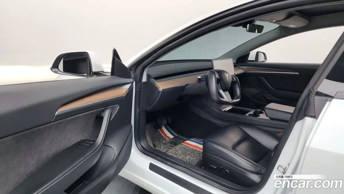 Tesla Model 3 2021 из KR, фото 9