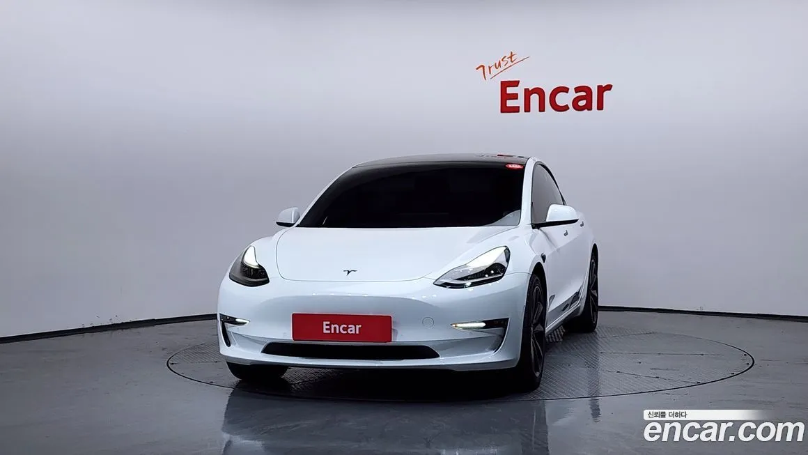 Tesla Model 3 2021 из KR, фото 3