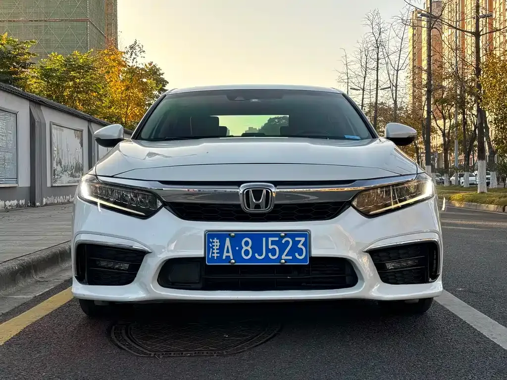 Honda Inspire — фото 10