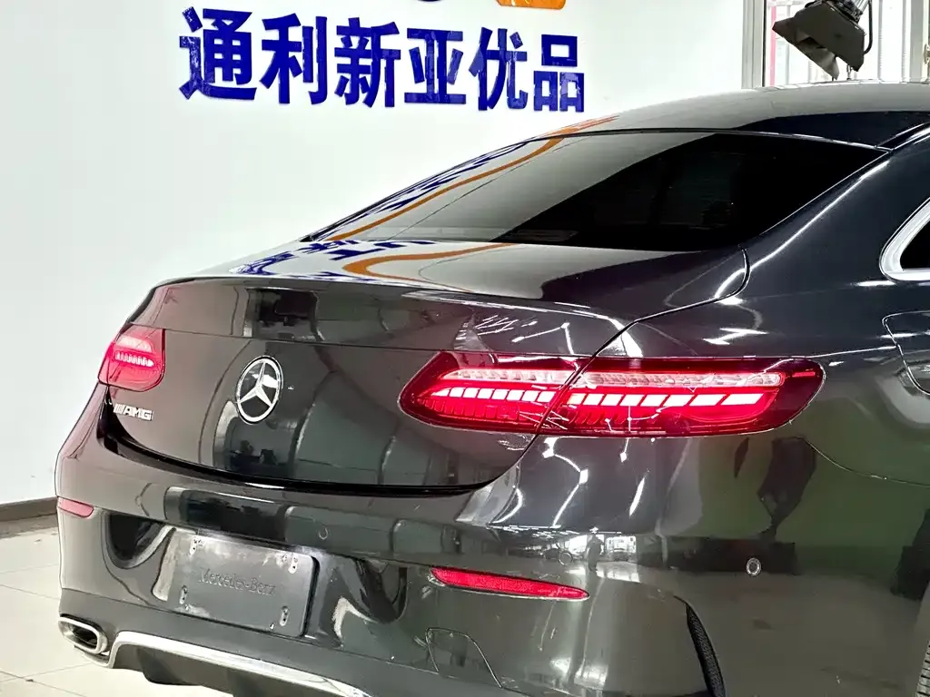 Mercedes-Benz E-Class (Import) 2021 из CN, фото 2