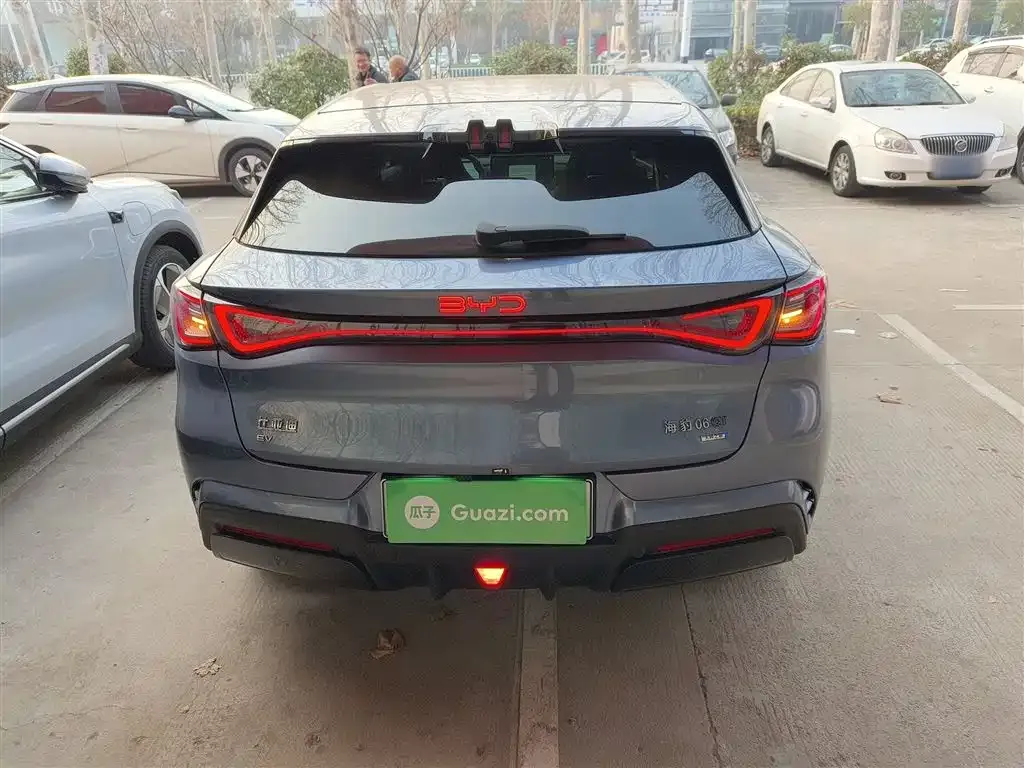 BYD Seal 06GT — фото 3