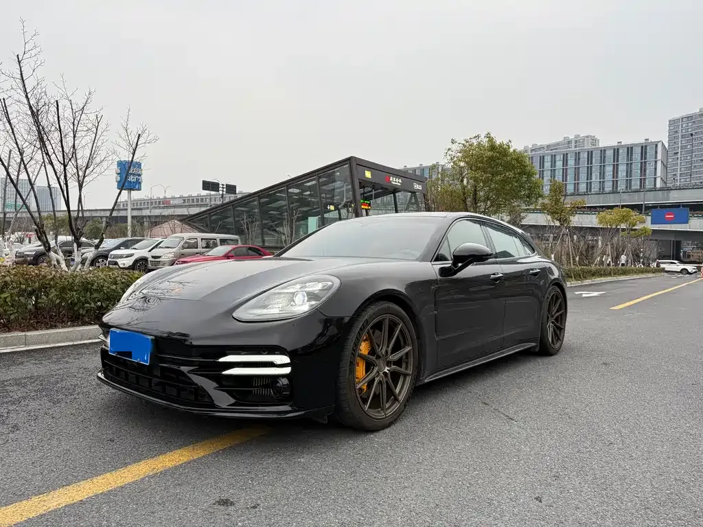 Porsche Panamera 2021 из CN, фото 1
