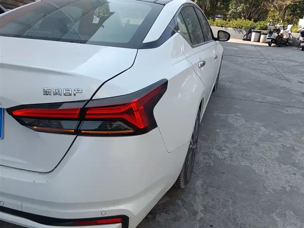 Nissan Teana 2023 из CN, фото 4
