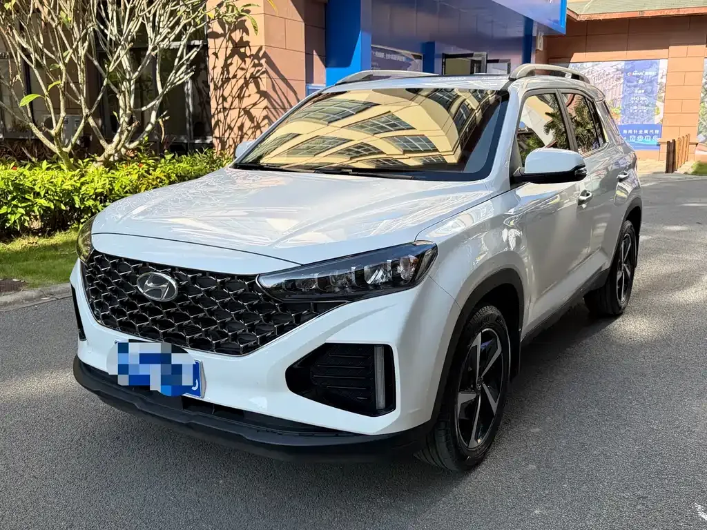 Hyundai ix35 — фото 1