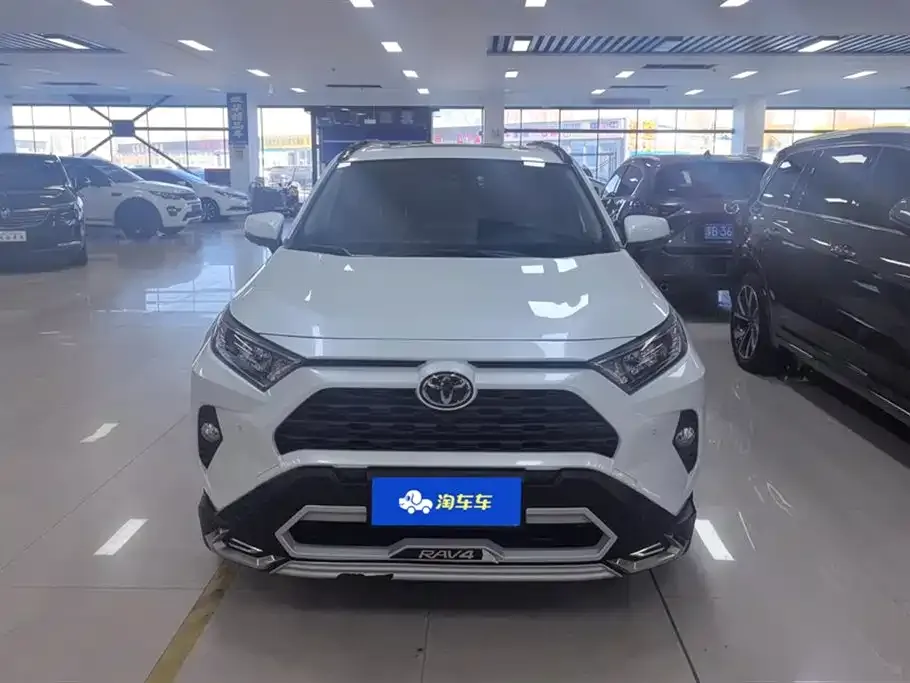Toyota RAV4 2022 из CN, фото 5