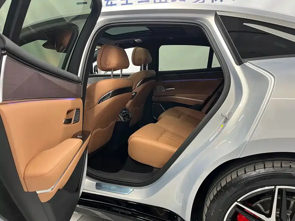 BYD Han L 2025 из CN, фото 10