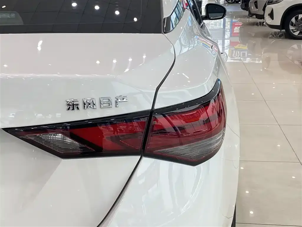 Nissan Sylphy 2024 из CN, фото 3