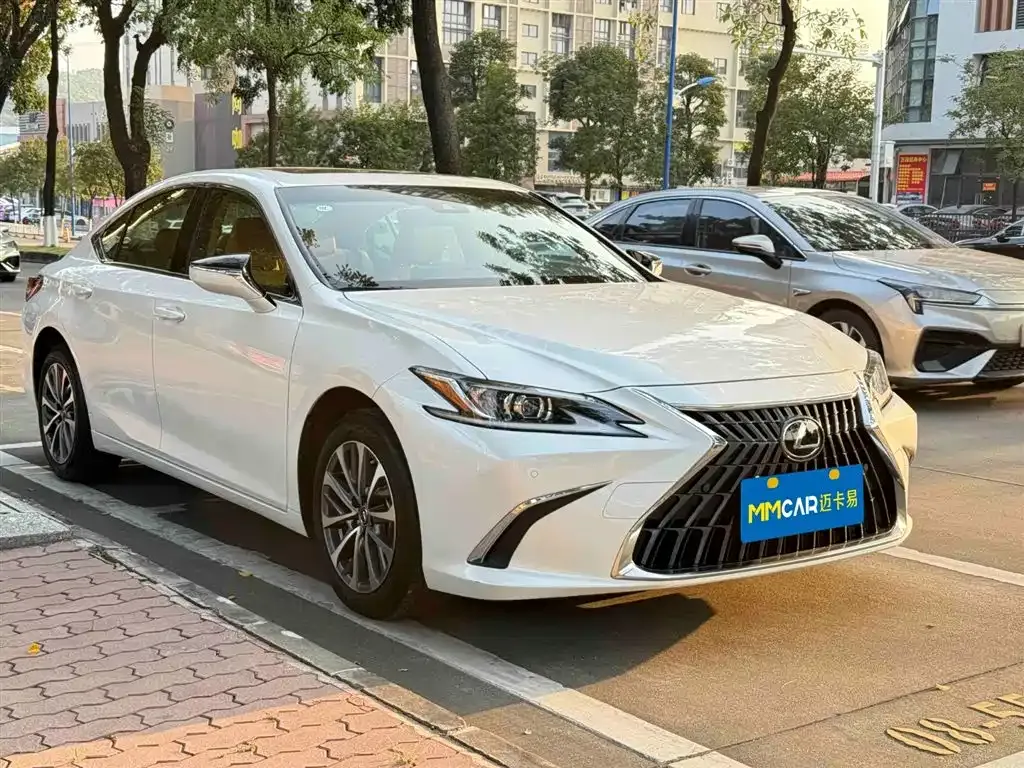 Lexus ES 2024 из CN, фото 8