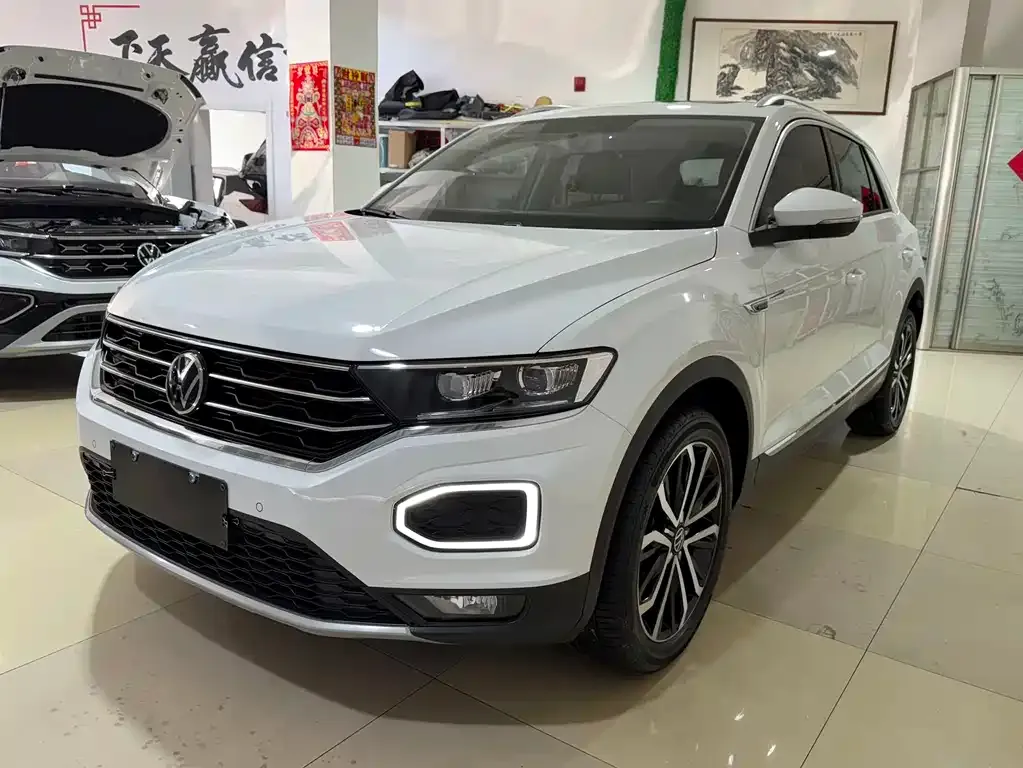 Volkswagen T-Roc 2022 из CN, фото 1