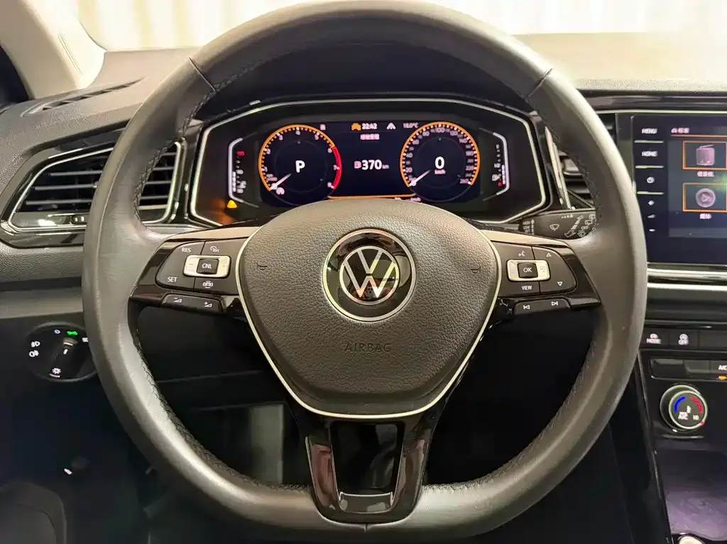 Volkswagen T-Roc 2022 из CN, фото 7