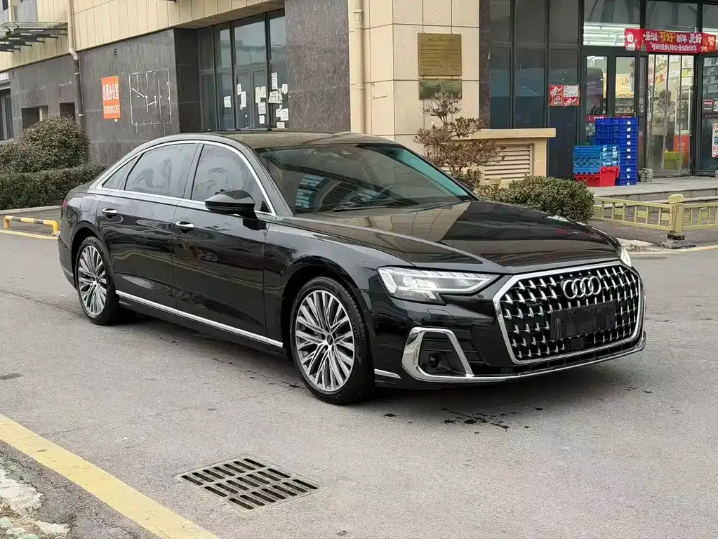 Audi A8 2024 из CN, фото 8