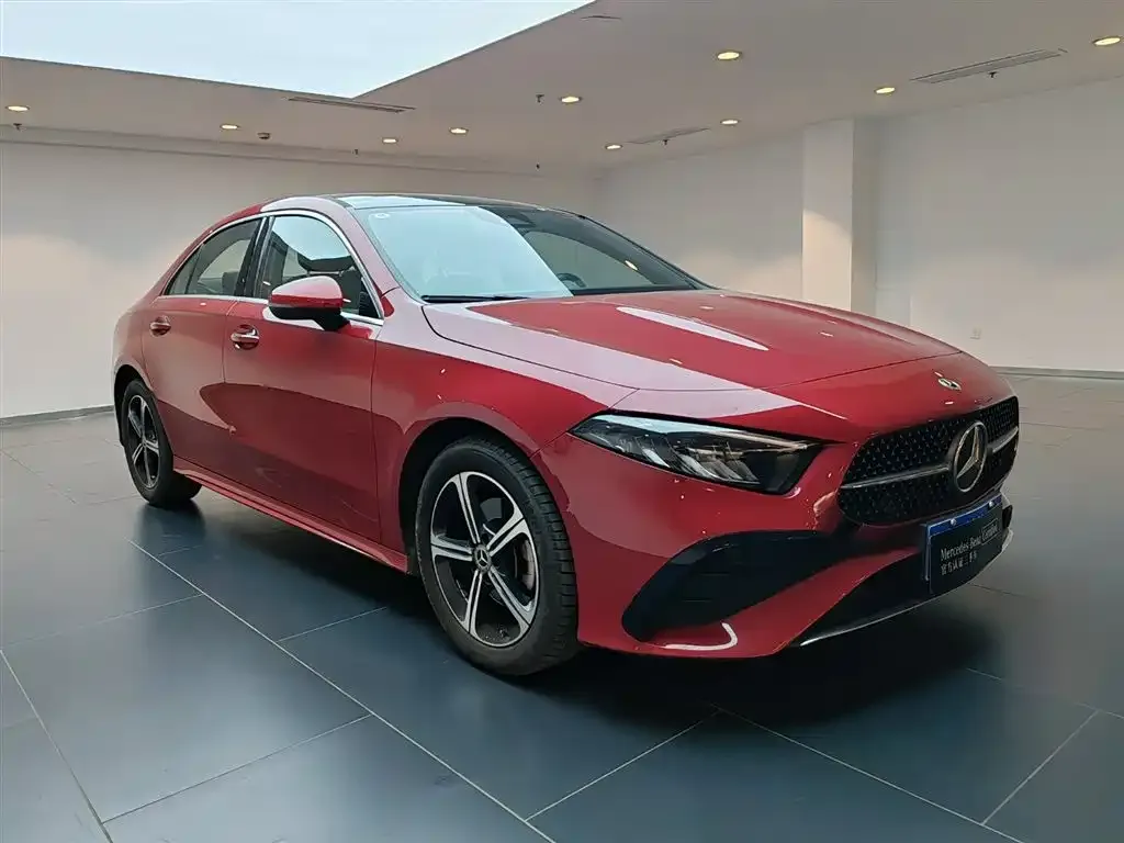 Mercedes-Benz A-Class — фото 2