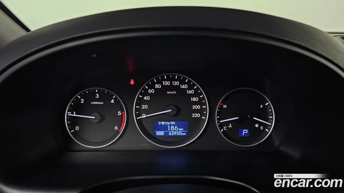 Hyundai Starex — фото 10