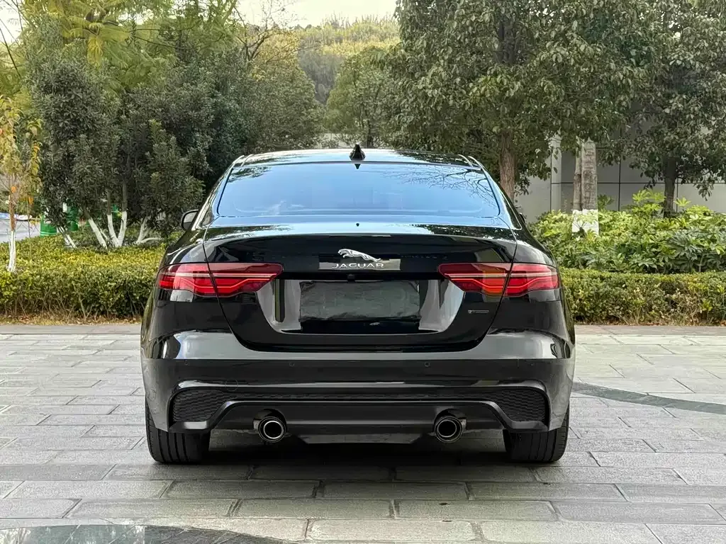 Jaguar XEL — фото 10