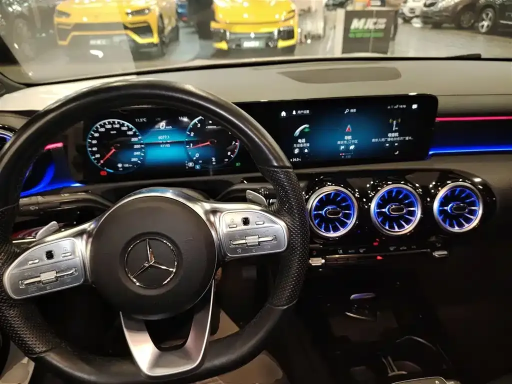 Mercedes-Benz A-Class 2022 из CN, фото 10