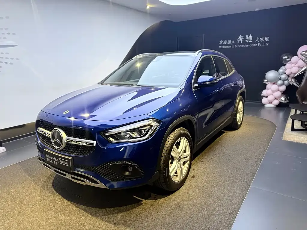 Mercedes-Benz GLA — фото 1