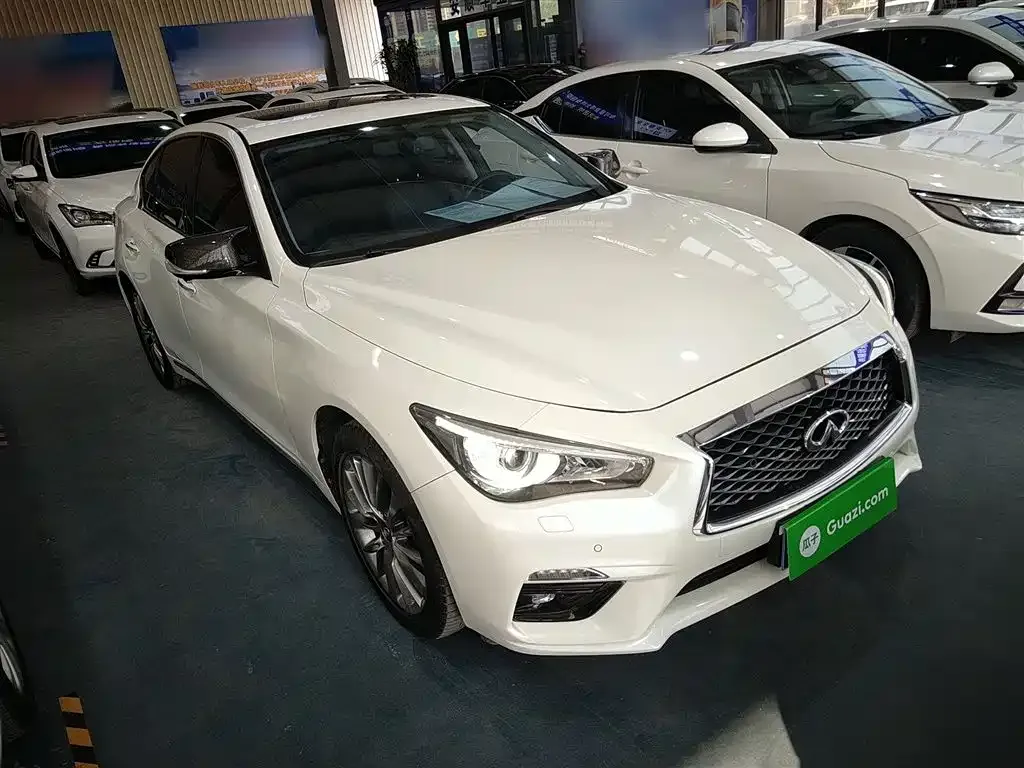 Infiniti Q50L 2022 из CN, фото 4