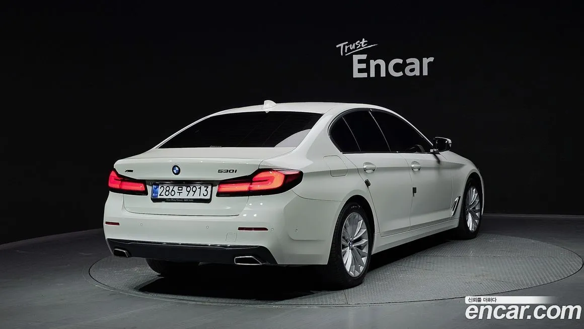 BMW 5-Series 2022 из KR, фото 7