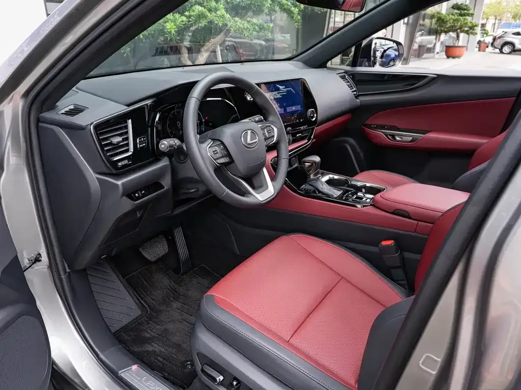 Lexus NX 2025 из CN, фото 8