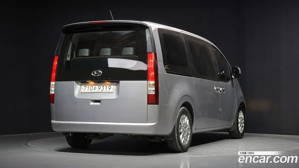 Hyundai Staria — фото 4
