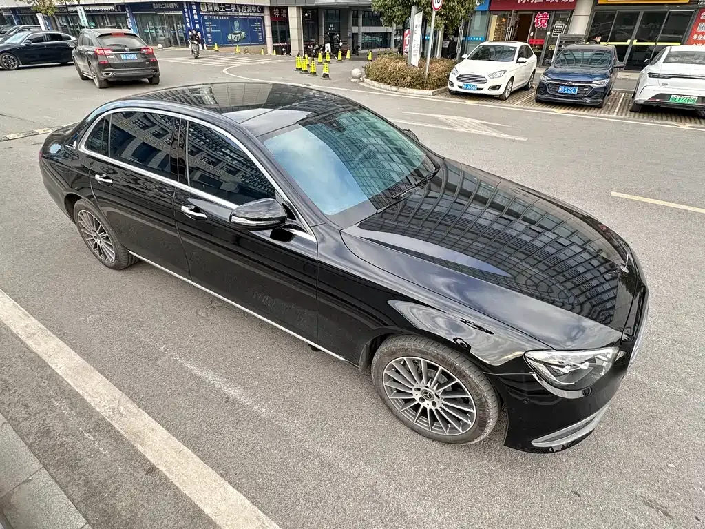 Mercedes-Benz E-Class 2023 из CN, фото 10
