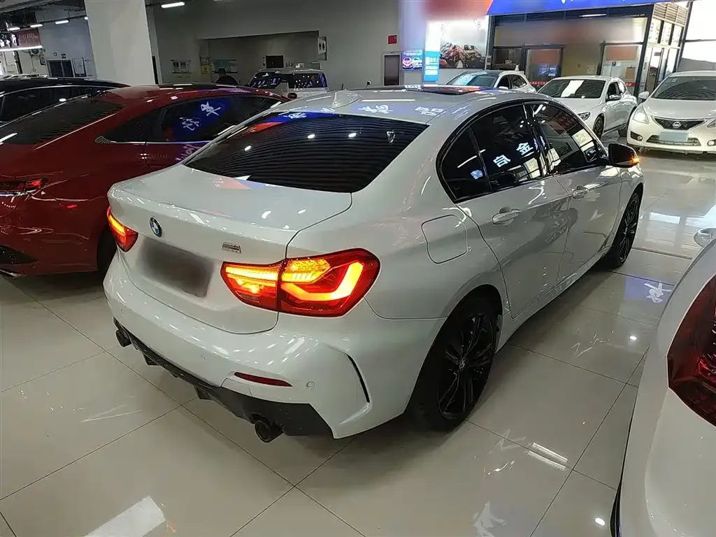 BMW 1 Series 2021 из CN, фото 7