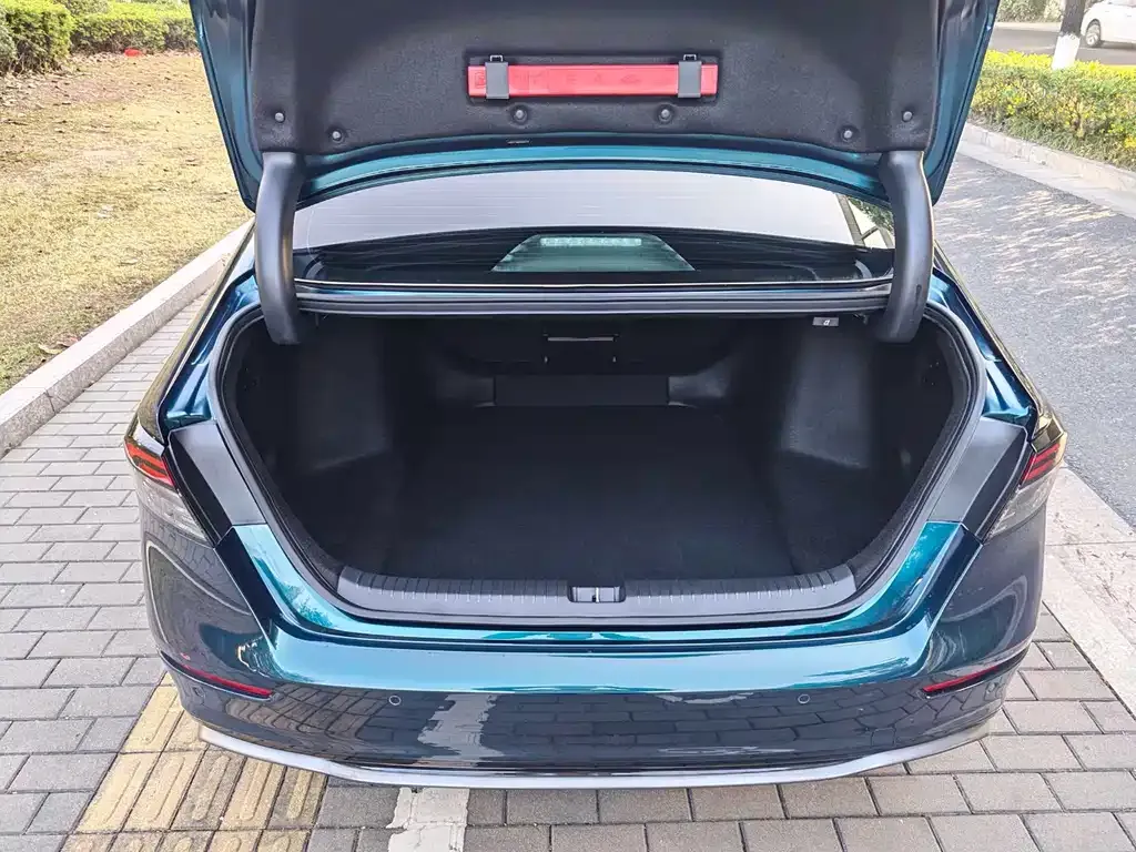 Honda Accord 2024 из CN, фото 7