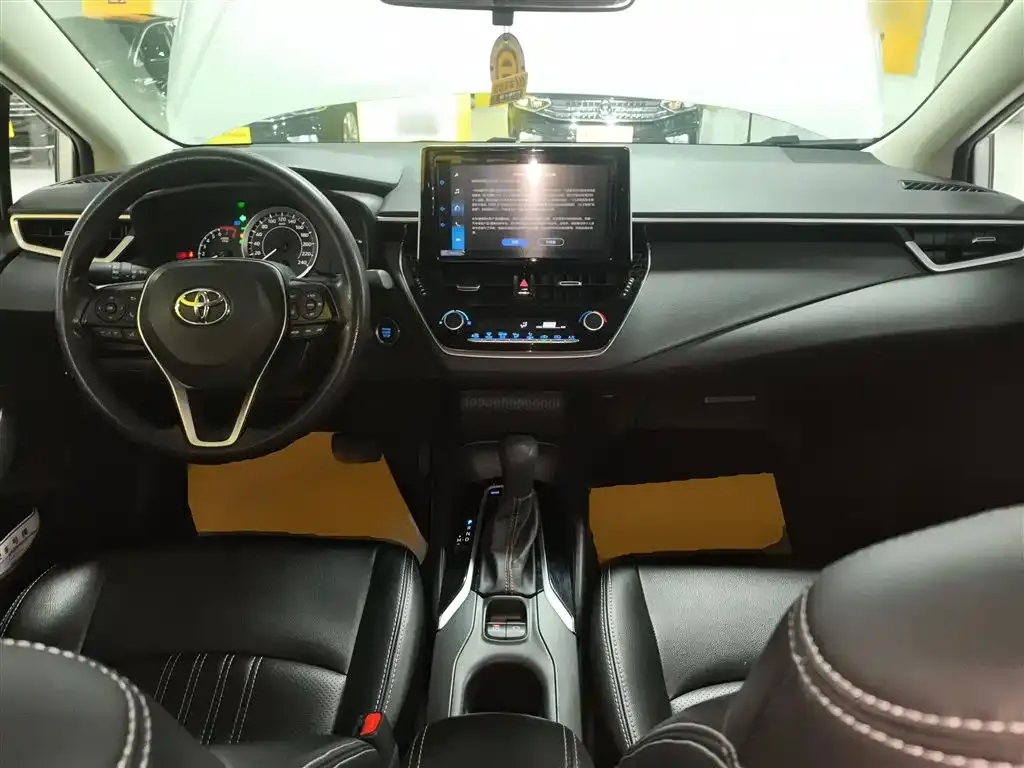 Toyota Corolla 2023 из CN, фото 10