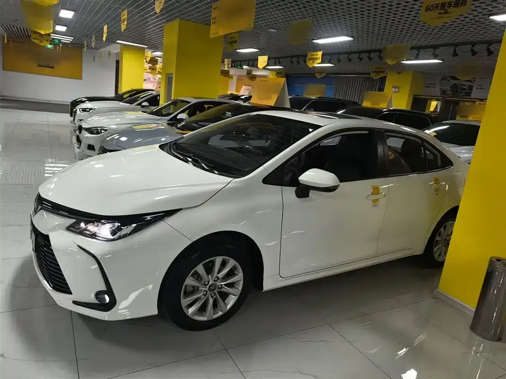 Toyota Corolla 2023 из CN, фото 5