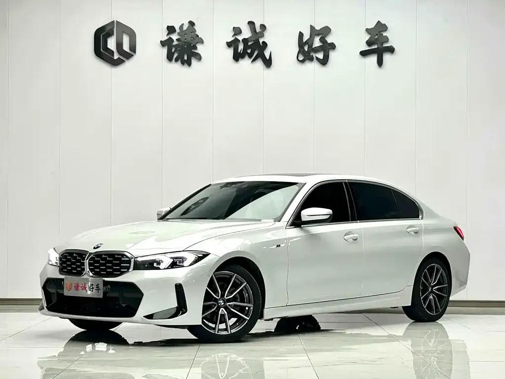 BMW 3 Series 2024 из CN, фото 1