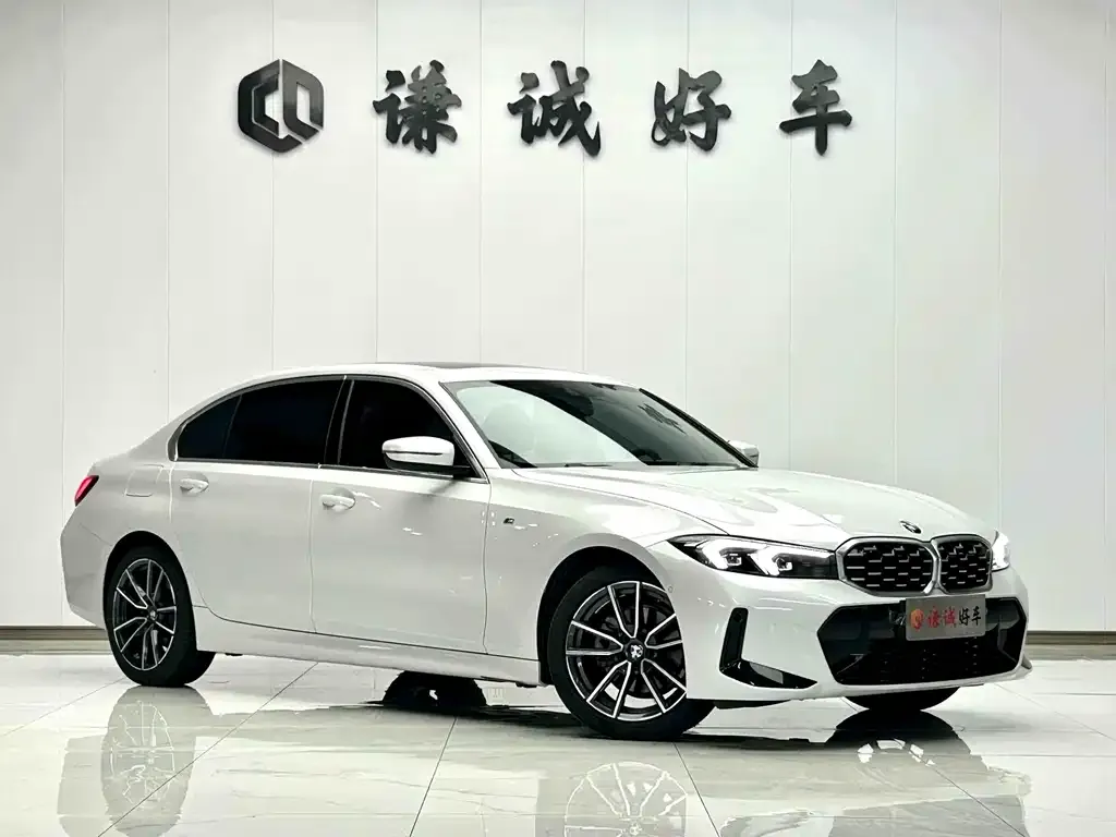 BMW 3 Series 2024 из CN, фото 3