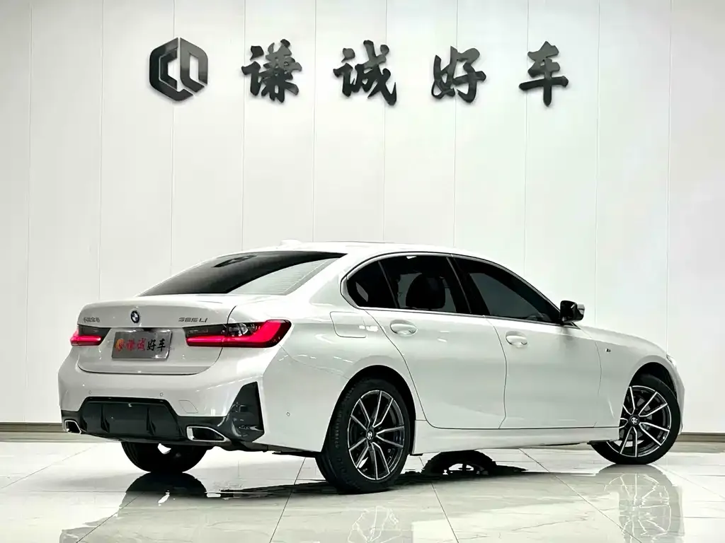 BMW 3 Series 2024 из CN, фото 5