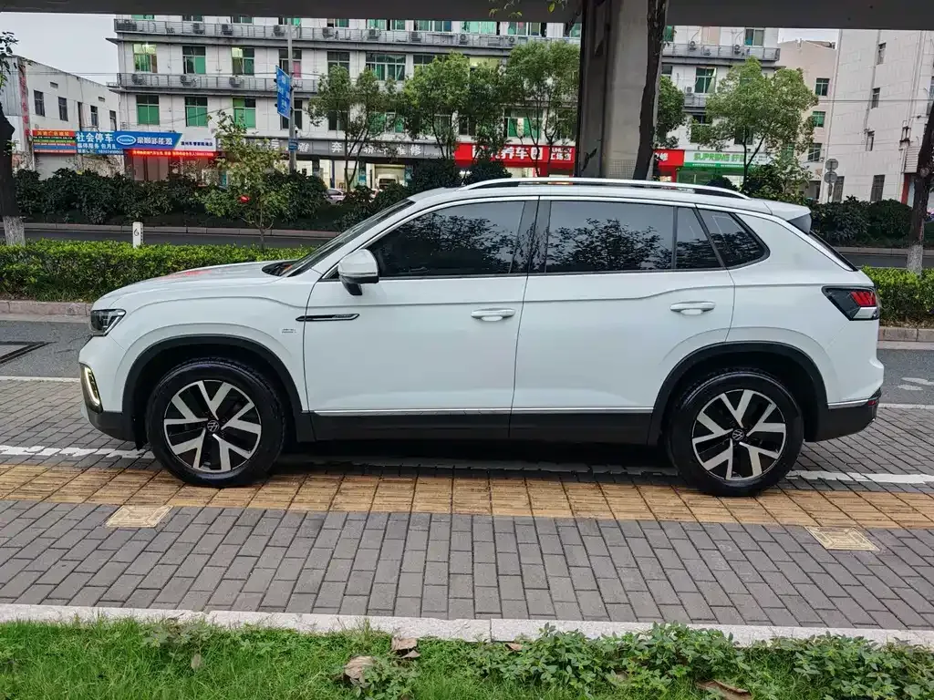 Volkswagen Tayron 2023 из CN, фото 9