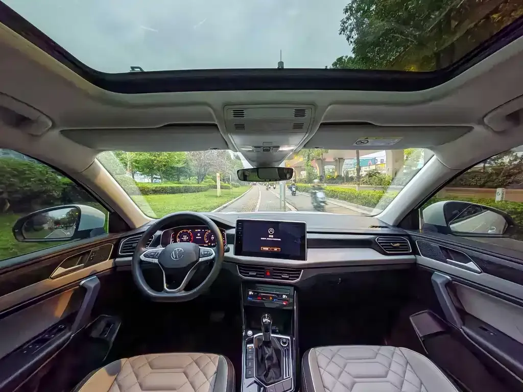 Volkswagen Tayron 2023 из CN, фото 6
