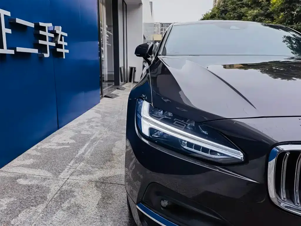 Volvo S90 2021 из CN, фото 8